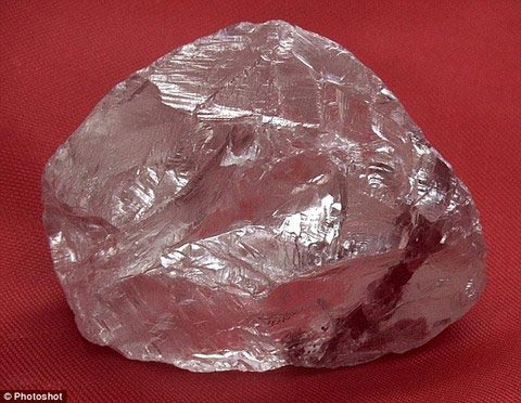 Viên kim cương khổng lồ tại Nga