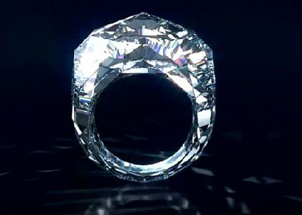 Chiếc nhẫn hoàn toàn bằng kim cương giá 70 triệu USD